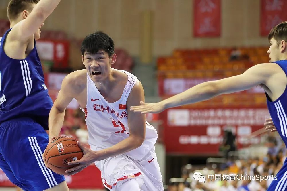 芬兰队在对立陶宛比赛中大获全胜的是谁