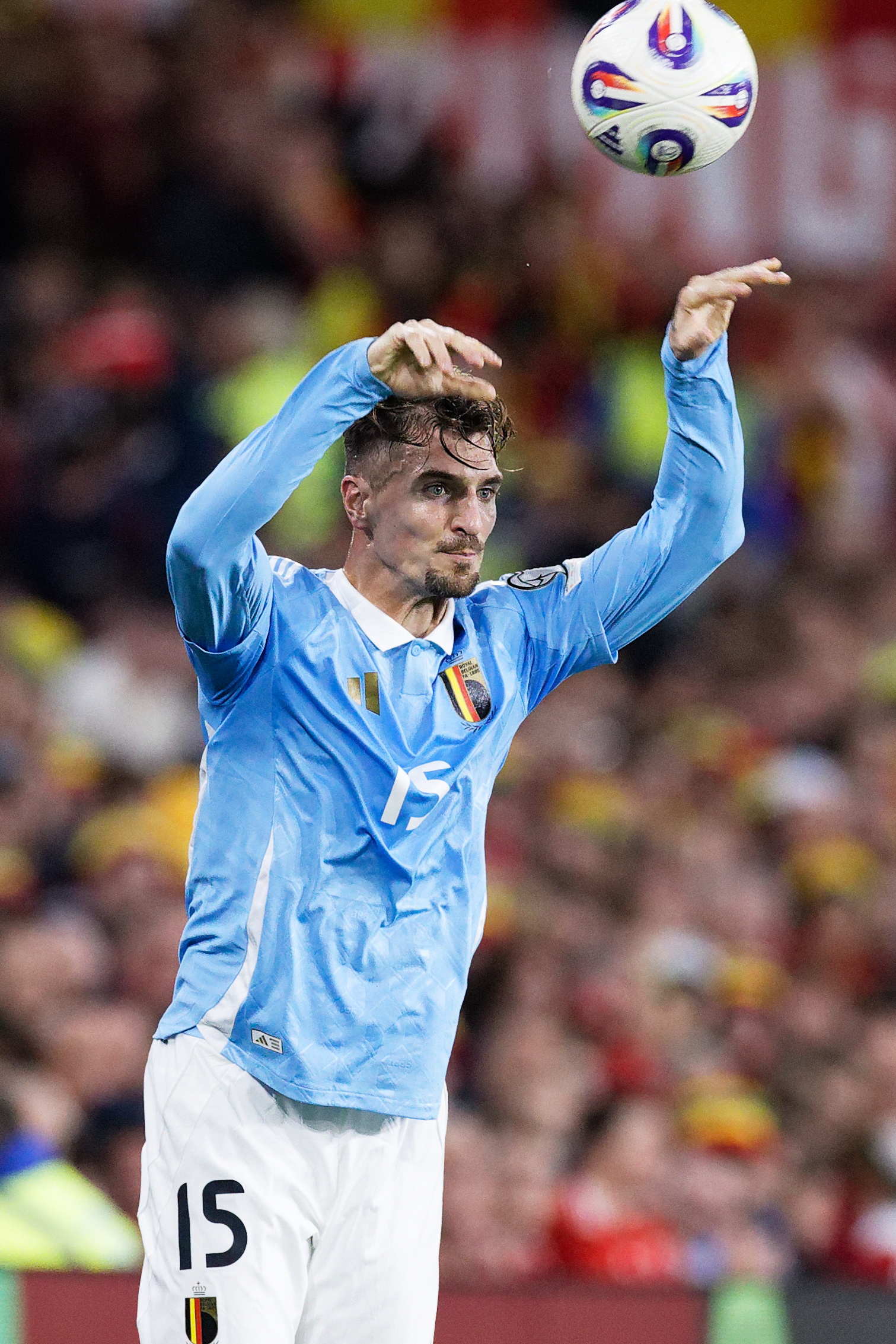 比利时大胜冰岛赢得欧洲杯资格赛的球队