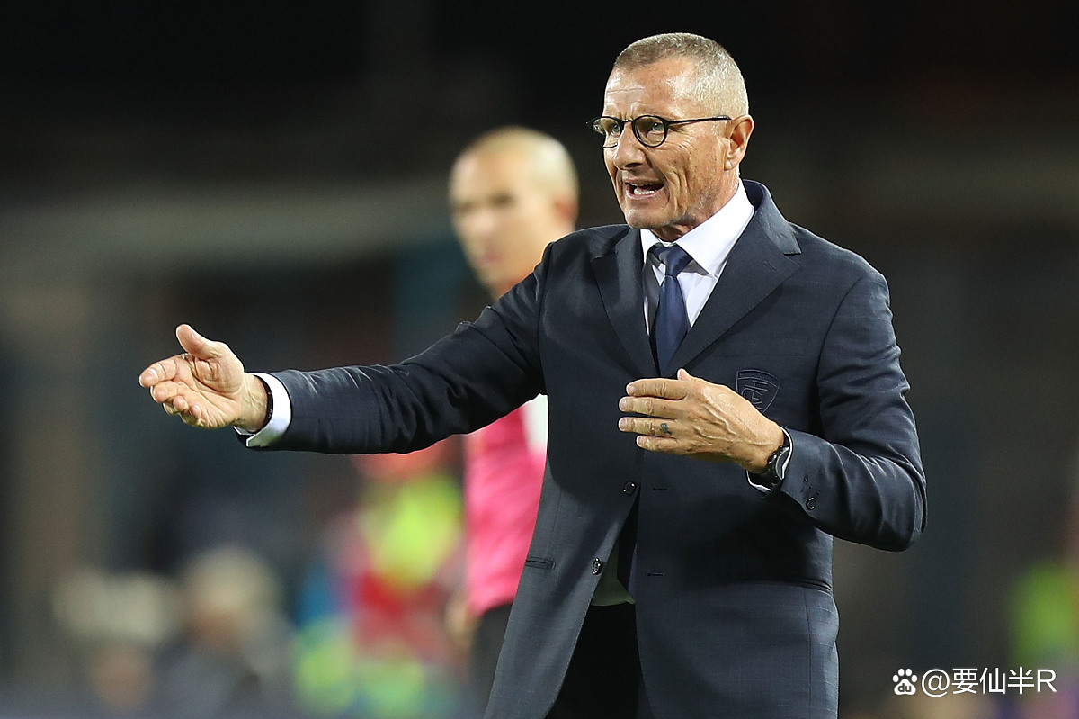 那不勒斯主帅是谁