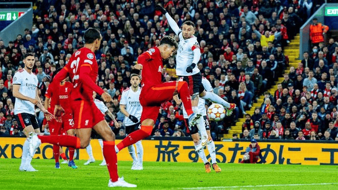 汉堡队客场战胜对手,球员信心大增的原因